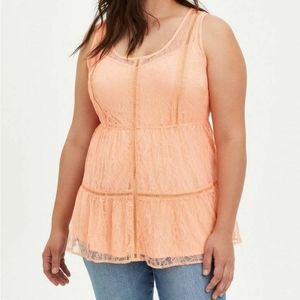 Torrid plus size 2x peach 🍑 color lace tank top so summer